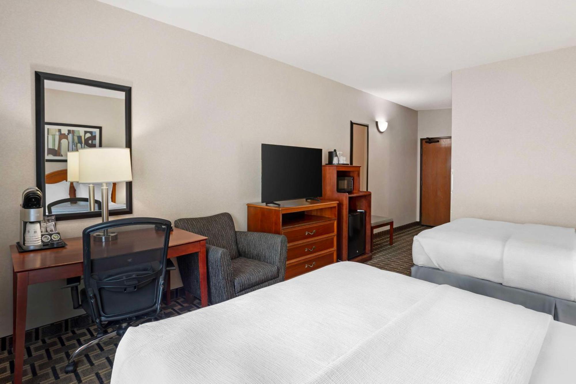 Best Western Plus Clearfield Eksteriør billede